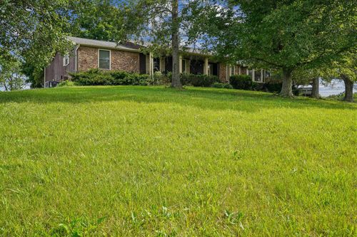 2351 Long Hollow Pike, Hendersonville, TN, 37075 | Card Image