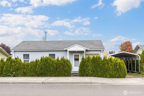2312 Madison St, Shelton, WA, 98584-2971 | Card Image