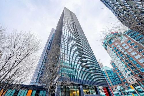 2201-110 Charles St E, Toronto, ON, M4Y1T5 | Card Image