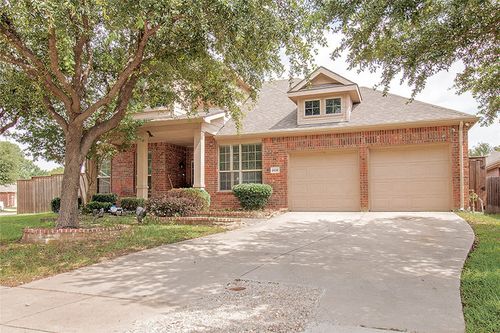 9616 Falcons Fire Dr, Mckinney, TX, 75072-8898 | Card Image