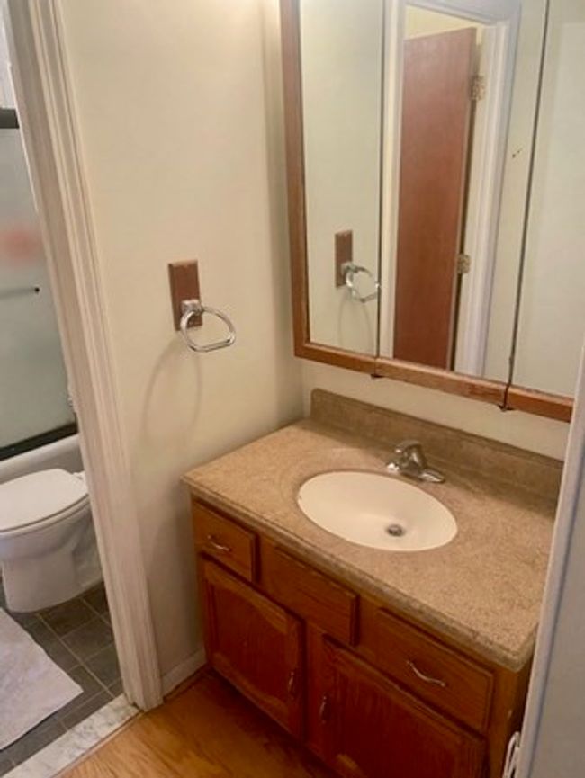 APT-13 - 9 Ryder St, Condo with 1 bedrooms, 1 bathrooms and 1 parking in Arlington MA | Image 7