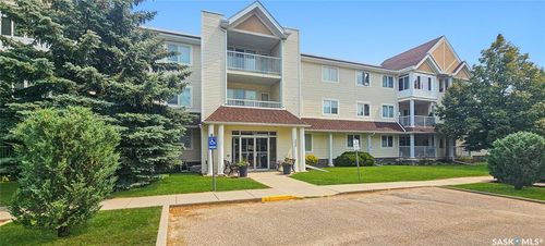 101-230 Lister Kaye Crescent, Swift Current, SK, S9H0A2 | Card Image