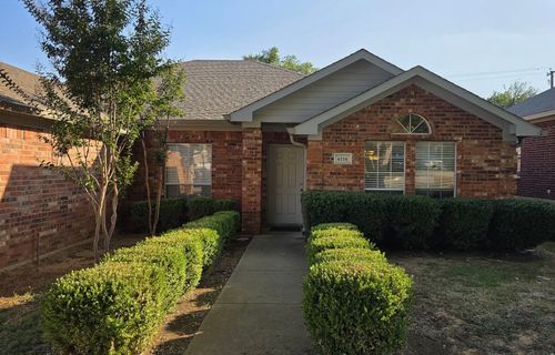 6116 Silkcrest Trl, Arlington, TX, 76017-0501 | Card Image