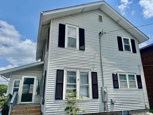 601 Broadway St, Mount Vernon, IL, 62864-4143 | Card Image