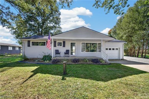 1160 Morrow Rd, Kent, OH, 44240-6540 | Card Image