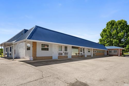 9633 W State Road 56, French Lick, IN, 47432-8105 | Card Image