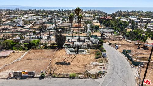 1214 Rimmer Ave, Pacific Palisades, CA, 90272-2545 | Card Image