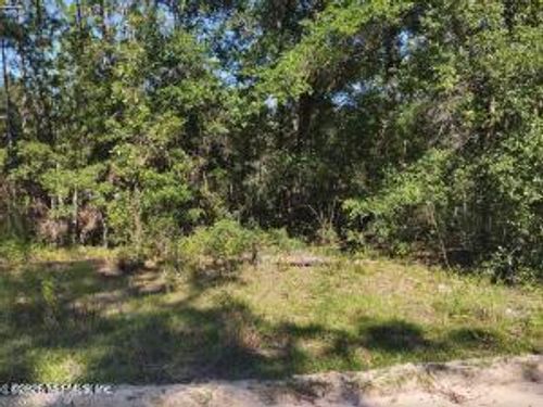 210 Duval Dr, Interlachen, FL, 32148-6180 | Card Image