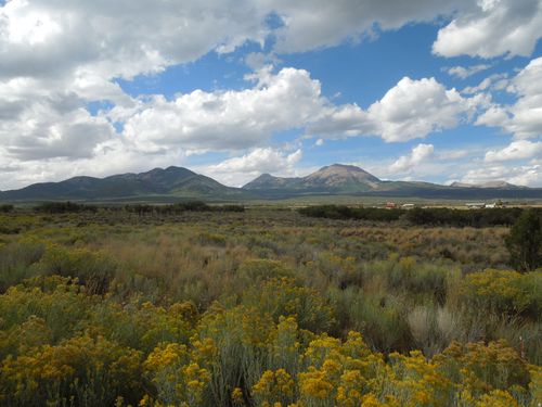 2-33 E Spring Draw Dr, La Sal, UT, 84530-7767 | Card Image