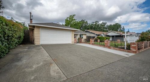 432 S Orchard Avenue, Vacaville, CA, 95688 | Card Image
