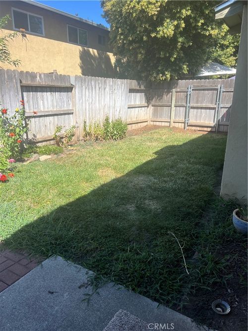 apt-b-8 San Gabriel Dr, Chico, CA, 95973-0498 | Card Image