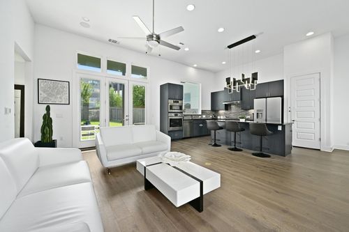5317 Agatha Cir, Austin, TX, 78724-6218 | Card Image