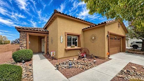 5086 E Monte Penne Way, Pahrump, NV, 89061-1001 | Card Image