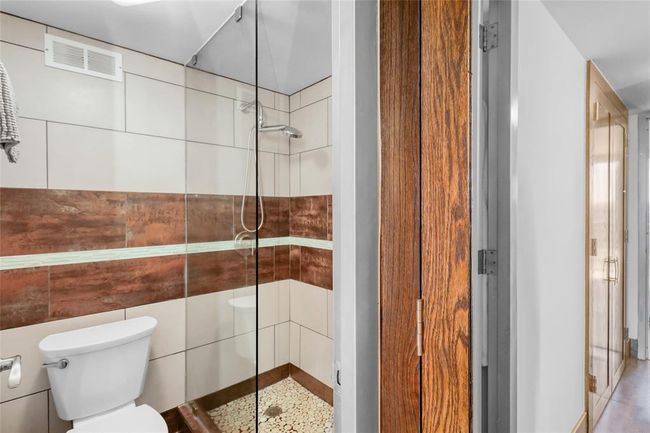 APT-722 - 2016 Main St, Condo with 2 bedrooms, 2 bathrooms and 1 parking in Houston TX | Image 27