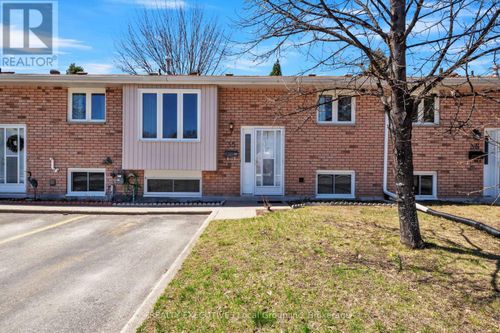 35-624 Lakeshore Dr, North Bay, ON, P1A2E8 | Card Image