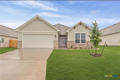 8015 Pineridge Way, Temple, TX, 76502-4133 | Card Image