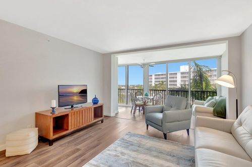 apt-719c-3300 S Ocean Blvd, Highland Beach, FL, 33487-4784 | Card Image