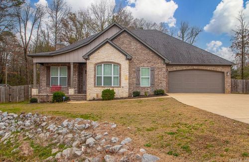 517 Creekside Cv, Bryant, AR, 72022-9208 | Card Image