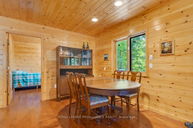 1091 Lindey Lane, House other with 3 bedrooms, 1 bathrooms and 8 parking in North Frontenac ON | Image 9