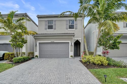 4926-4926 Nw 48th Ter, Tamarac, FL, 33319-3640 | Card Image