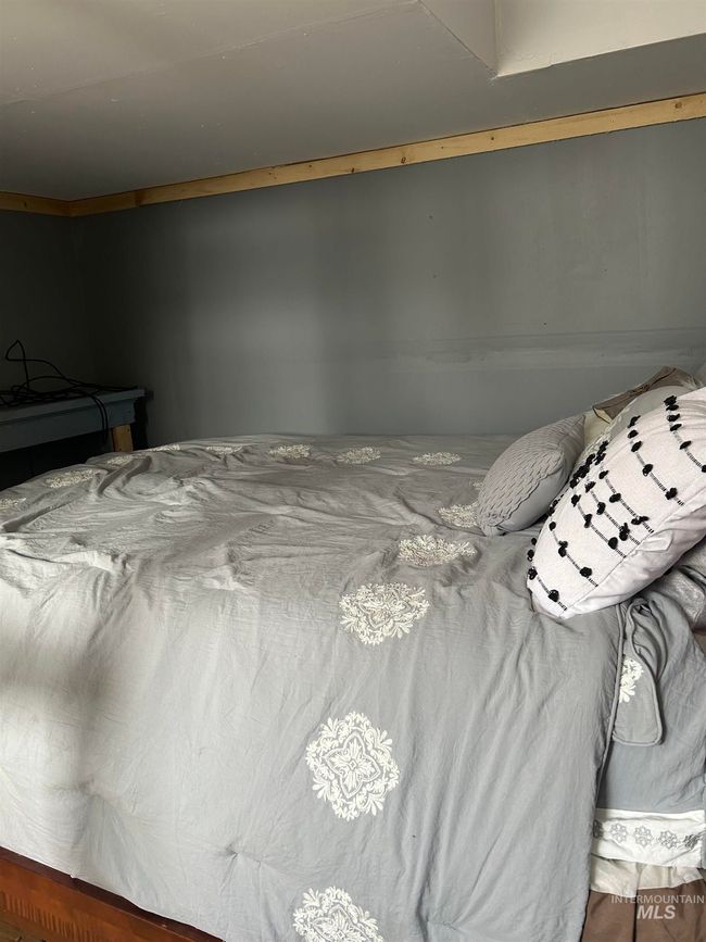 309 E E C St, House other with 3 bedrooms, 2 bathrooms and null parking in Shoshone ID | Image 37