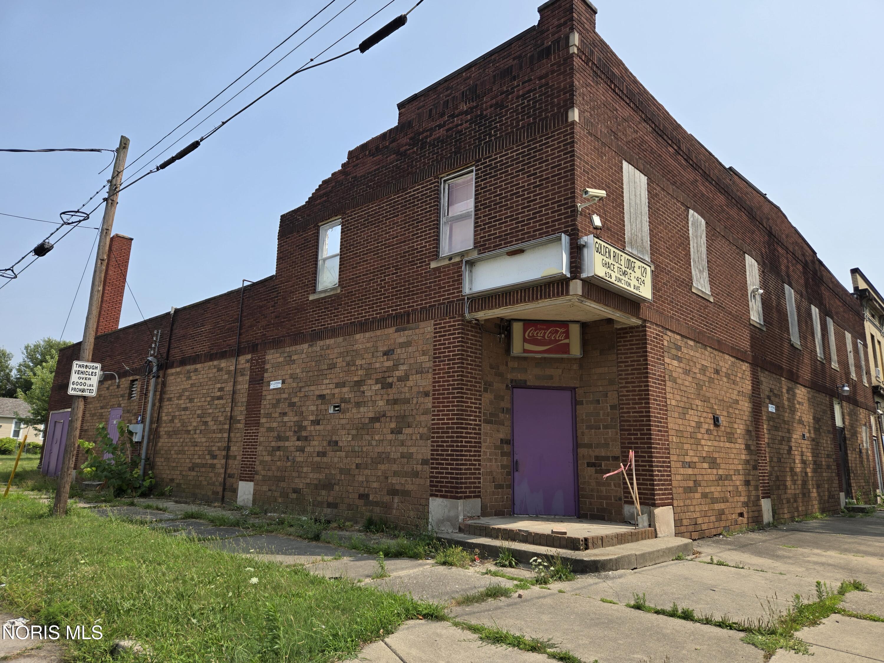 636 Jct Ave, Toledo, OH 43607-4117