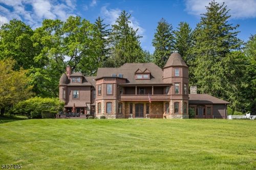 230 Mendham Rd, Bernardsville, NJ, 07924-1626 | Card Image