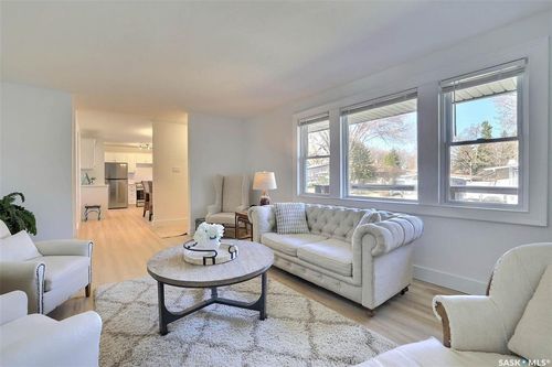 1409 Shannon Rd, Regina, SK, S4S5L4 | Card Image