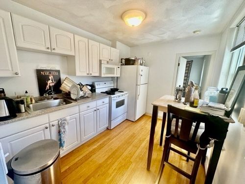 3-19 Margaret St, Boston, MA, 02113-1262 | Card Image