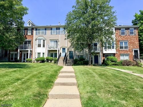 196 Sapphire Ln, Franklin Park, NJ, 08823-1638 | Card Image