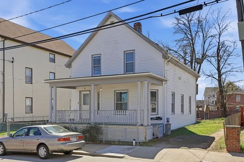 79 Cambridge St, Fall River, MA, 02721-2626 | Card Image