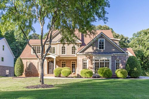 9145 Greenway Ct, Gainesville, GA, 30506-5812 | Card Image