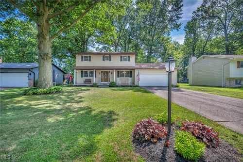8719 Harris Dr, North Ridgeville, OH, 44039-4421 | Card Image