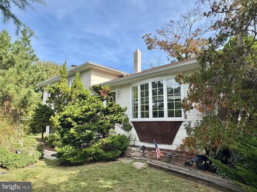 101 Haddon Rd, Somers Point, NJ, 08244-1519 | Card Image