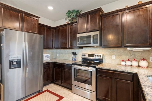 212 Plata Ln, House other with 4 bedrooms, 3 bathrooms and 4 parking in Jarrell TX | Image 9