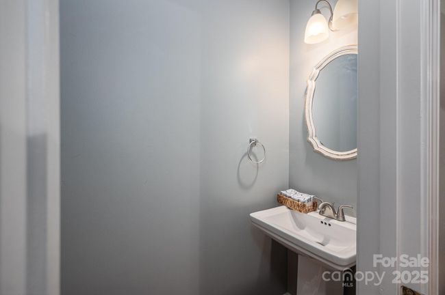319 Beacon Hills Dr, House other with 4 bedrooms, 4 bathrooms and null parking in Gastonia NC | Image 16