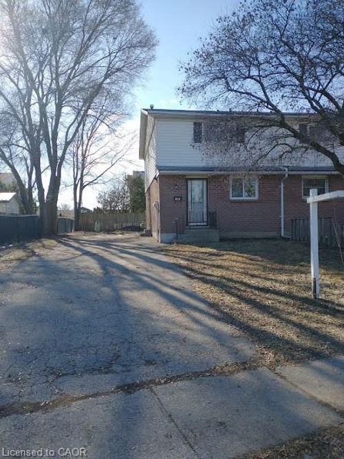 144 Sekura Cres, Cambridge, ON, N1R7G1 | Card Image