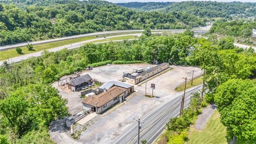 363 Coraopolis Rd, Robinson Twp, PA, 15108 | Card Image