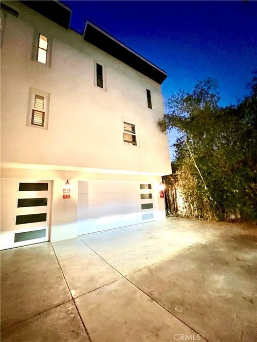 13810 Cordary Ave, Hawthorne, CA, 90250-7413 | Card Image