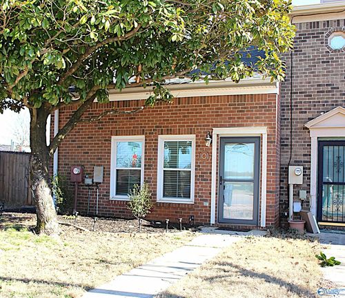 101 Crescent Cir, Huntsville, AL, 35801 | Card Image
