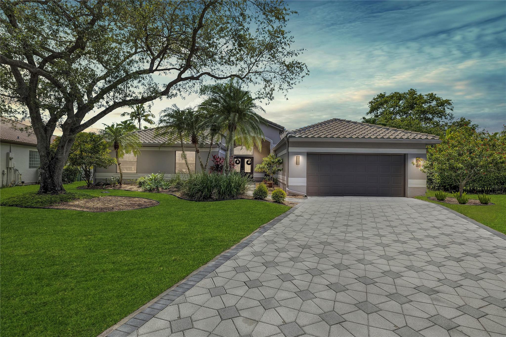 Fairmont Rd, Weston, FL 33326