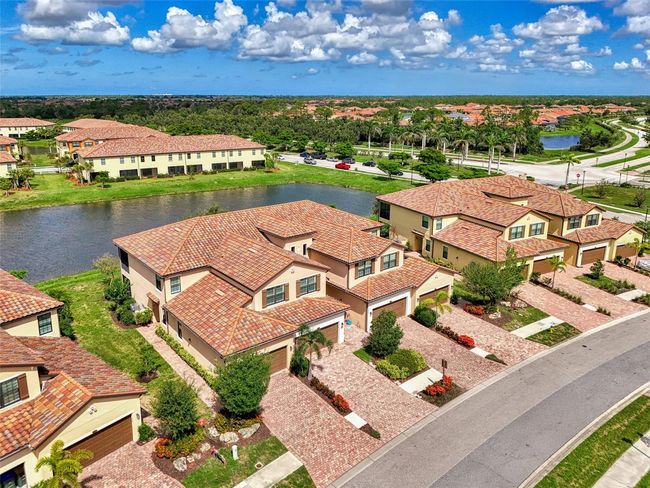 UNIT-201 - 12590 Ghiberti Cir, Condo with 3 bedrooms, 2 bathrooms and null parking in VENICE FL | Image 5