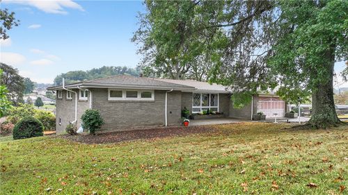 26 Delrose Dr, Monessen, PA, 15062-2330 | Card Image