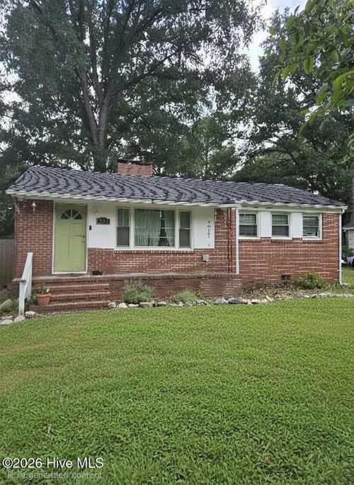 201 S Circle Dr, Rocky Mount, NC, 27804-3717 | Card Image