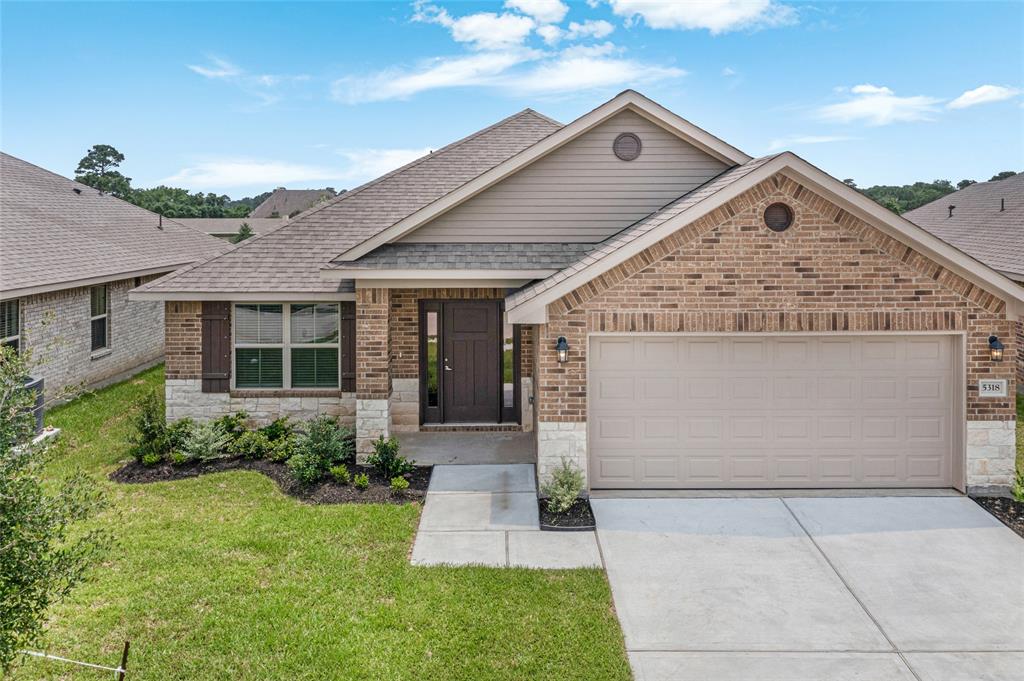 Lafayette Ct, Dickinson, TX 77539