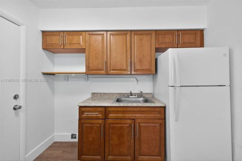 apt-1-7155 W 14th Ct, Hialeah, FL, 33014-4504 | Card Image