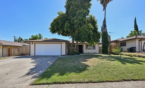 5530 Claiborne Way, Orangevale, CA, 95662-5218 | Card Image