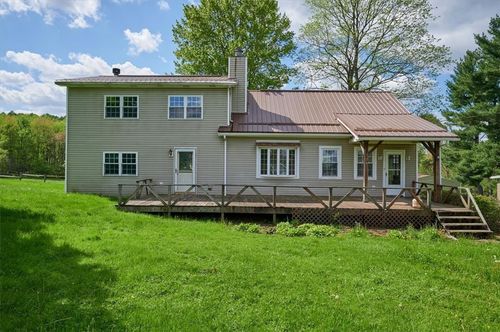 124 Hannahstown Rd, Jefferson Twp, PA, 16002 | Card Image