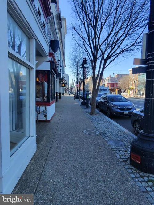 521 H St Ne, WASHINGTON, DC, 20002-4337 | Card Image