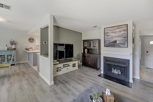 3745 Clayton Rd, Concord, CA, 94521-2555 | Card Image